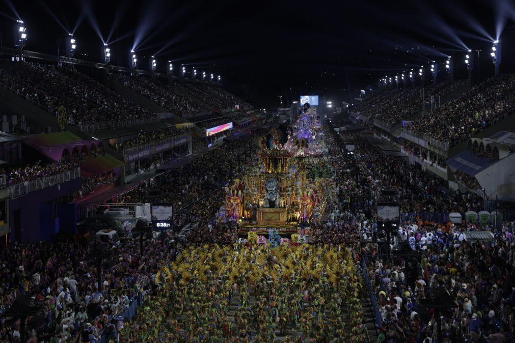 Rio De Janeiro Ter Desfiles De Blocos De Rua No Carnaval Impala