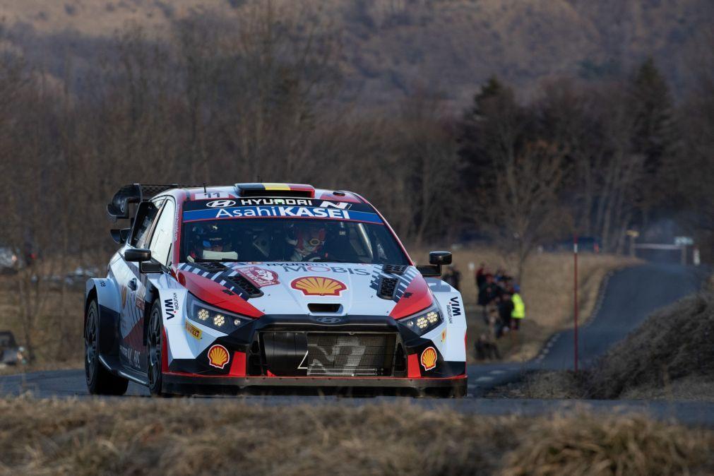 Thierry Neuville Vence Em Monte Carlo E Lidera Mundial De Ralis Impala