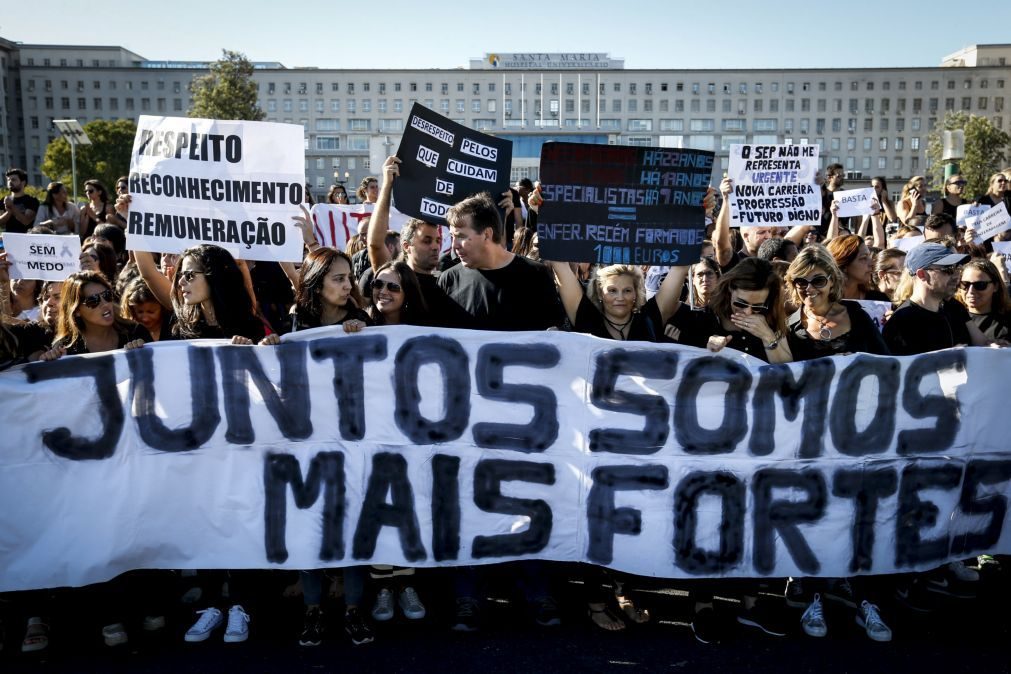 Adesão de 85% à greve dos enfermeiros no final do segundo turno, segundo sindicato