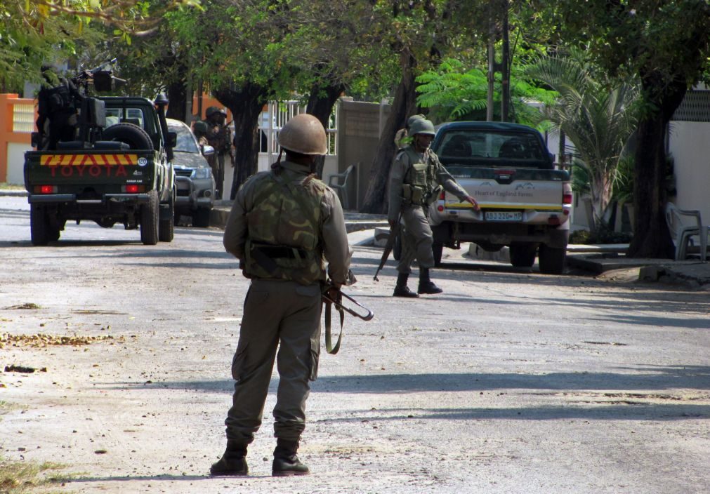 Oito falsos militares detidos numa marcha do exército