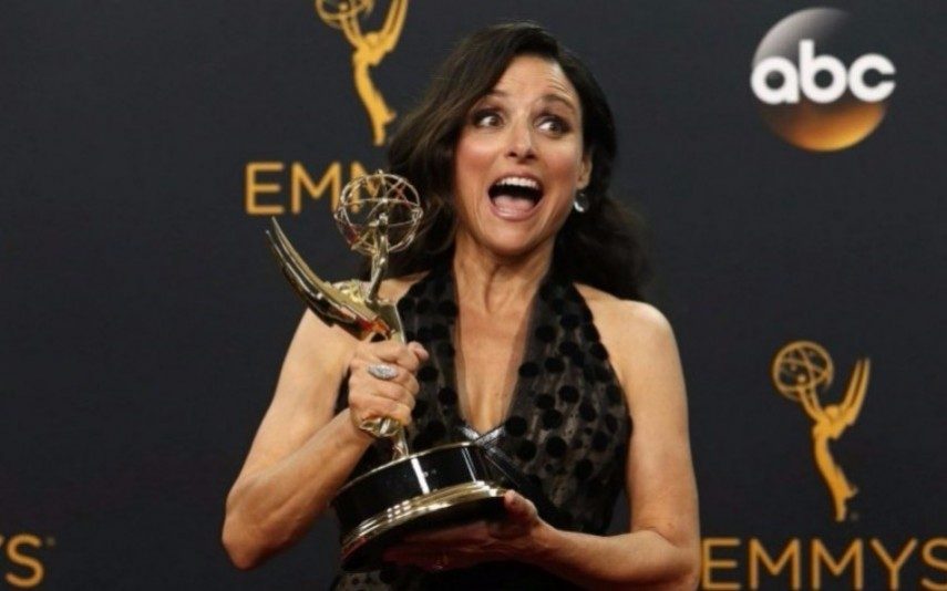 Julia Louis-dreyfus Drama: atriz assume doença