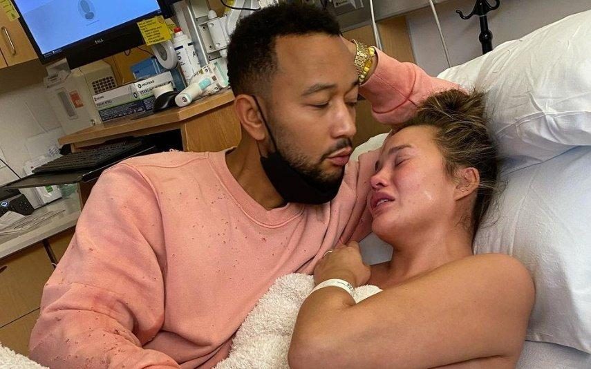 Chrissy Teigen perdeu o filho bebé há dois anos: 