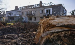 Kiev diz não ver sinais de retirada voluntária russa de Kherson