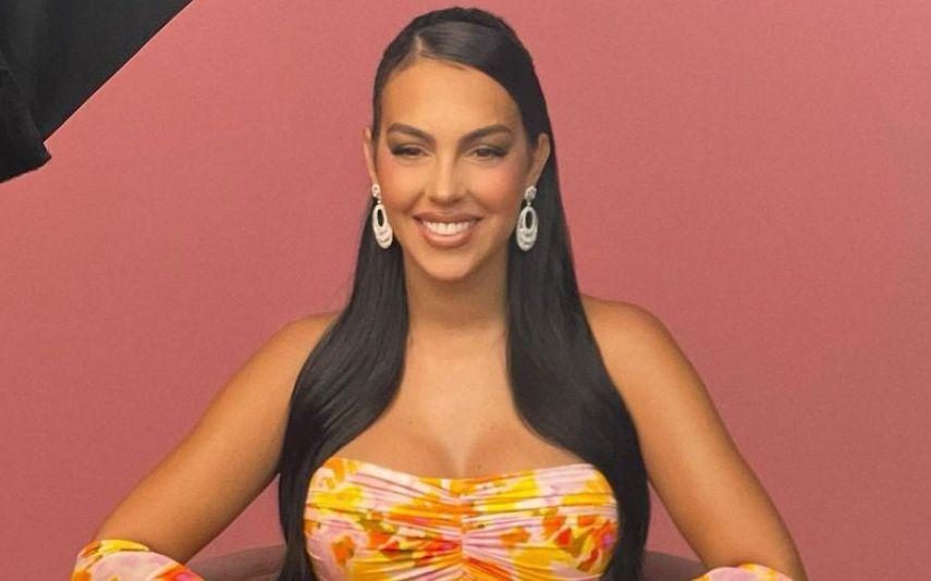 Georgina Rodríguez capta atenções com detalhe sexy na passadeira vermelha