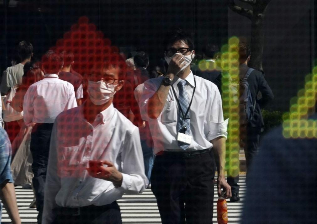 Bolsa de Tóquio abre a ganhar 1,23%