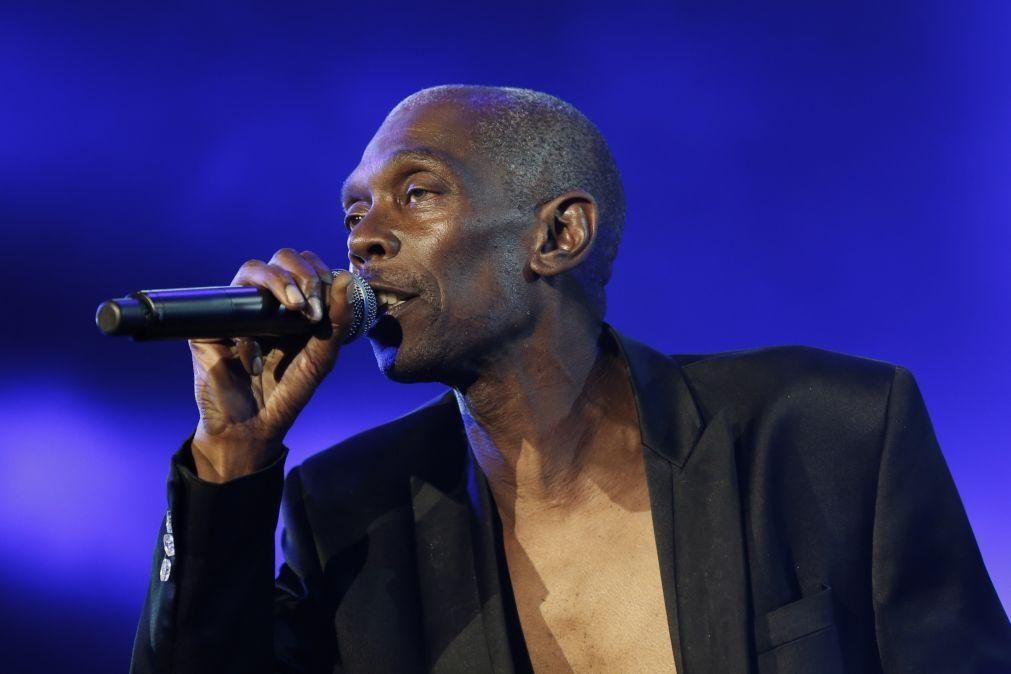 Maxi Jazz, vocalista da banda eletrónica Faithless, morre aos 65 anos