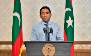 Ex-presidente das Maldivas condenado por branqueamento de capitais e suborno