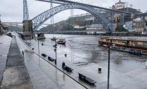 Porto, Gaia e Matosinhos cancelam festejos de Ano Novo devido ao mau tempo