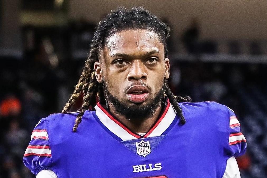 Damar Hamlin em estado crítico após choque arrepiante em jogo da NFL