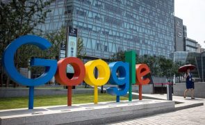 Dona da Google anuncia despedimento de 12 mil trabalhadores