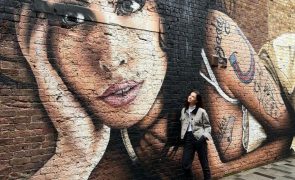 Amy Winehouse - As grandes estrelas que têm um filme dedicado à sua vida
