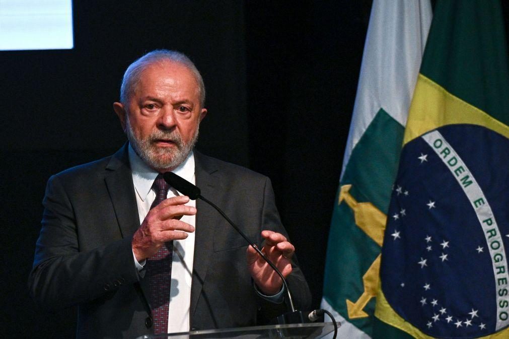 Presidente do Brasil exonerou comandante do Exército