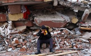 Mais de 11.200 mortos na Turquia e na Síria