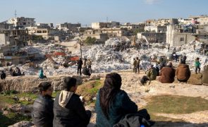 Mais de 20 mil mortos no sismo nos territórios turco e sírio