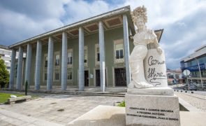 Marco de Canaveses quer restaurar espólio de Carmen Miranda que está no Brasil