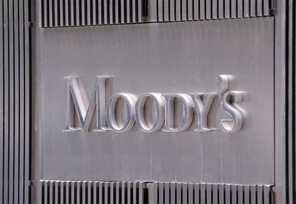 Moody's diz que Angola sofreu recessão de 0,7% em 2016 e vai crescer 1% este ano