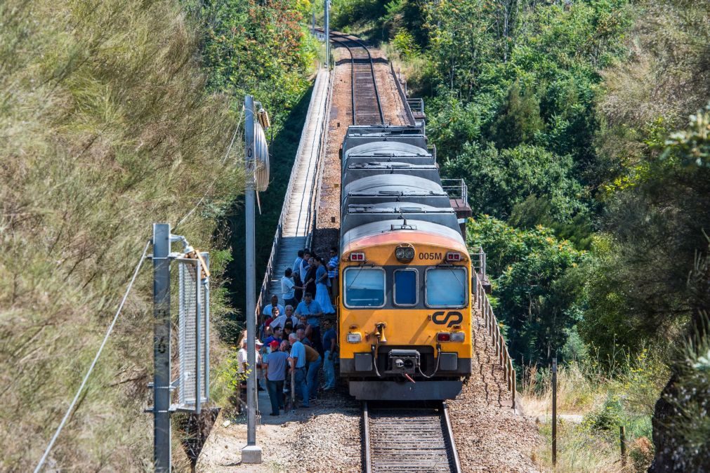 Estado reforça o capital da CP- Comboios de Portugal com mais 16,8 milhões