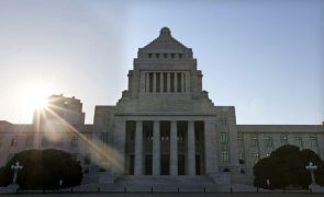 Parlamento japonês ratifica Ueda como novo governador do Banco do Japão
