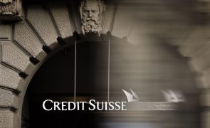 Bolsas europeias em alta com o Credit Suisse a recuperar de queda histórica
