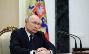 Putin nega uma aliança militar com a China