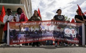 Trabalhadores do grupo EDP protestam em Lisboa por aumento de salários