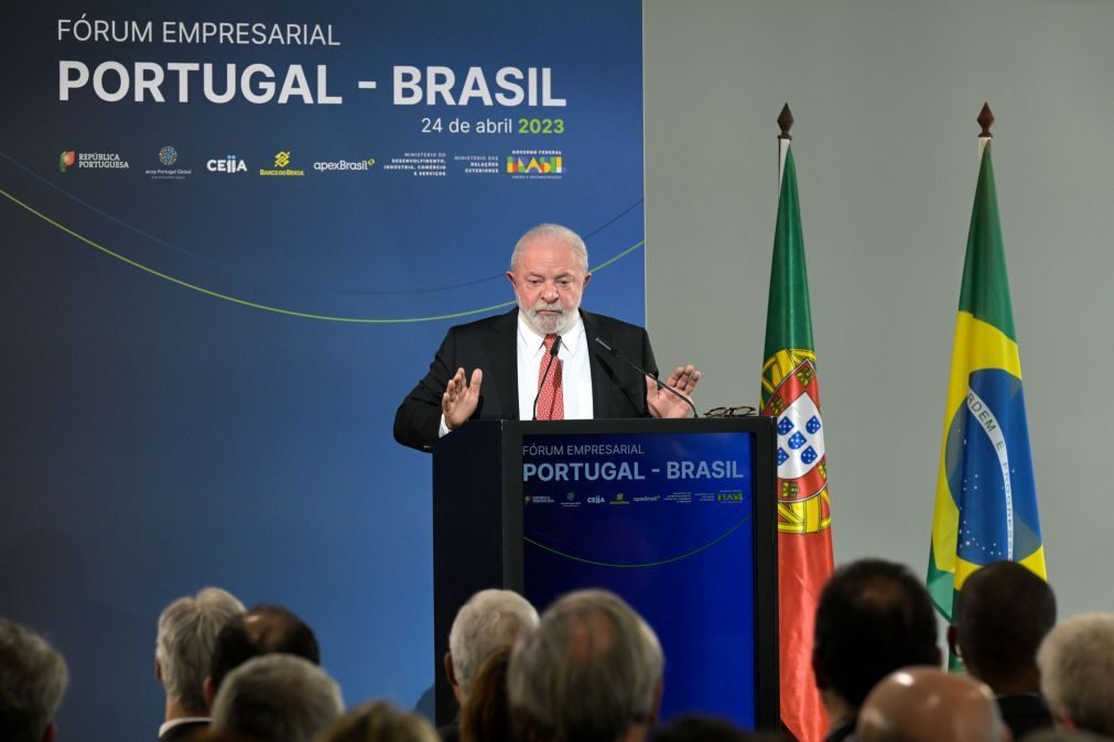 Lula da Silva elogia Costa por estar a mudar a 