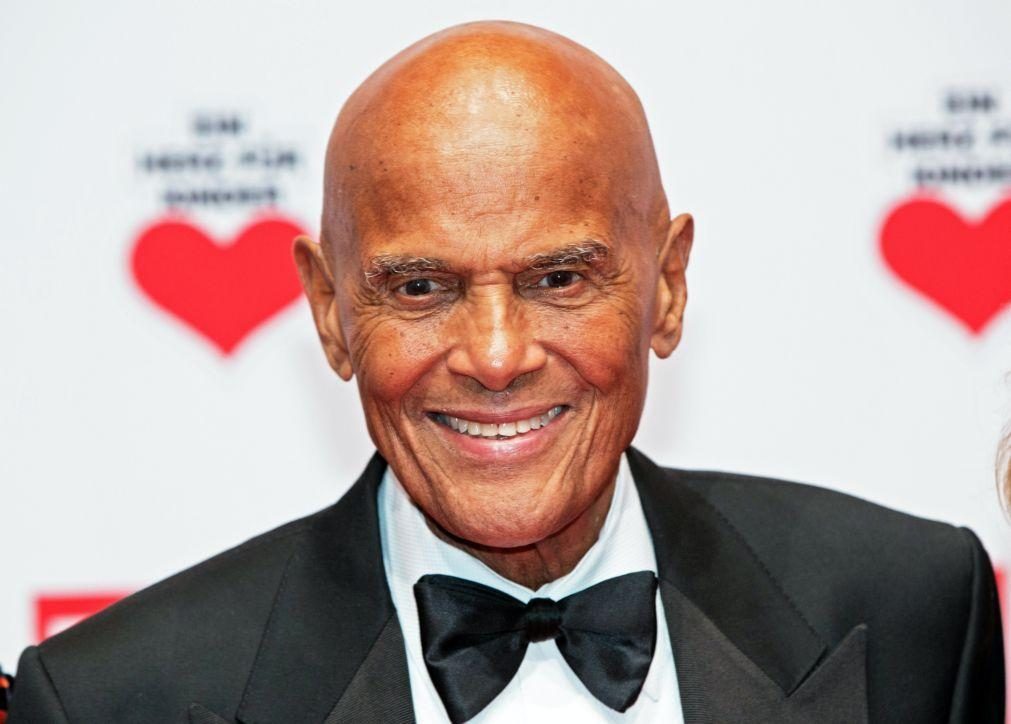 Cantor norte-americano Harry Belafonte morre aos 96 anos