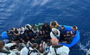 Entradas ilegais de migrantes na UE pelo Mediterrâneo Central aumentam 300%