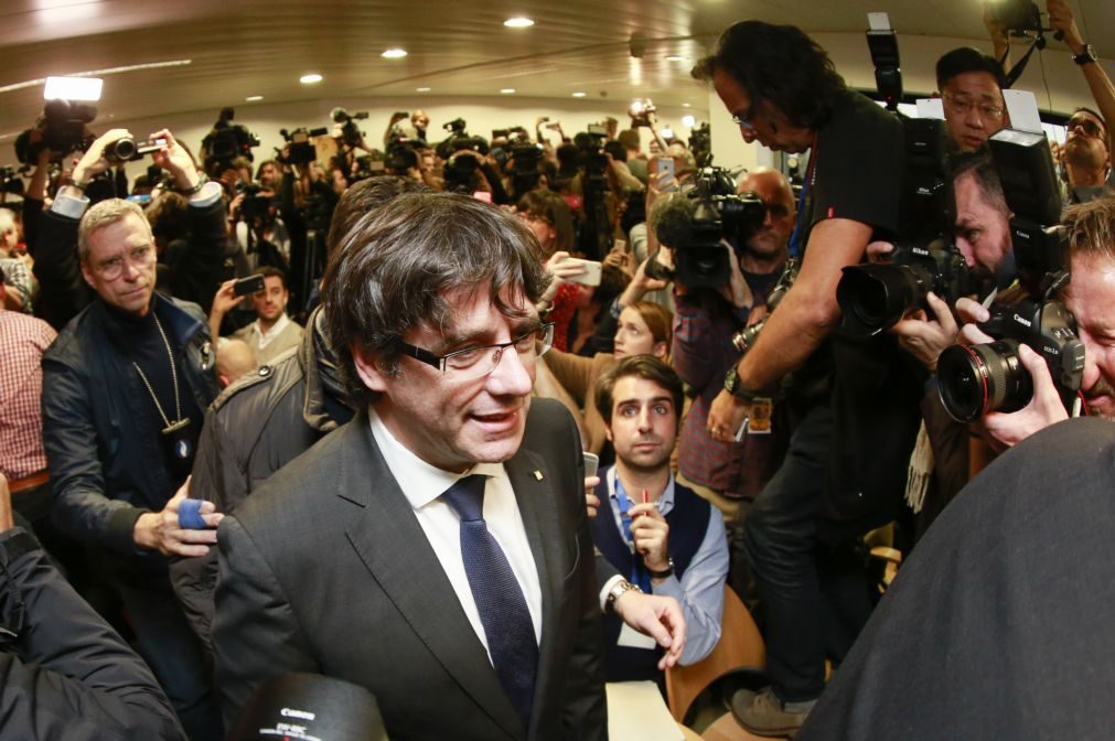 Puigdemont apela para frente unida de independentistas catalães