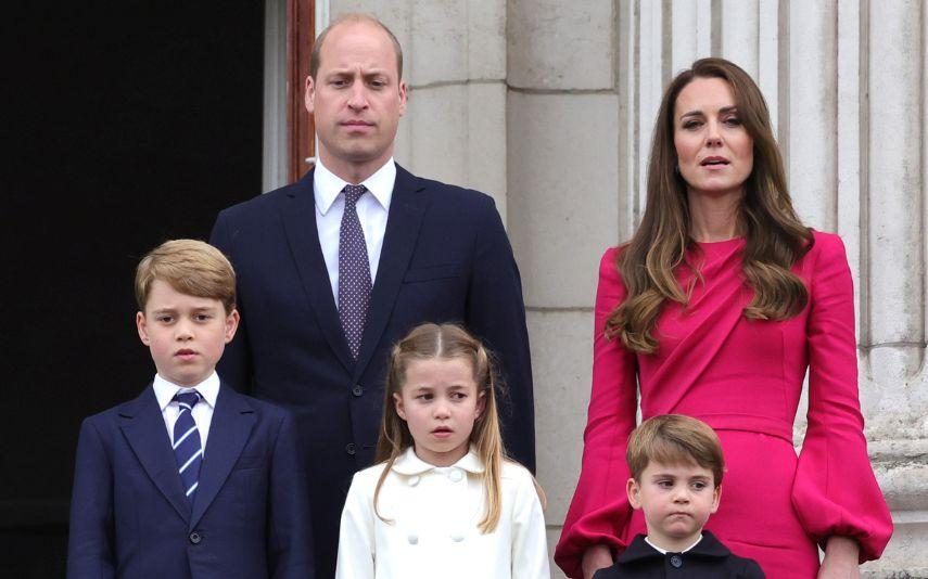 William - Gosta da popularidade de Kate mas também se irrita