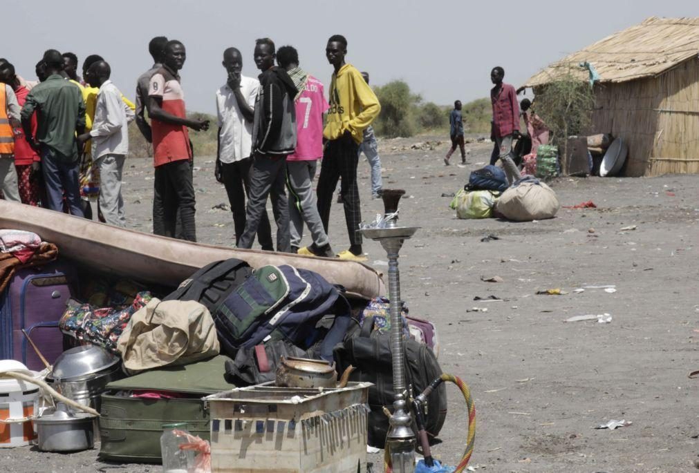 Governador de Darfur pede aos civis que 