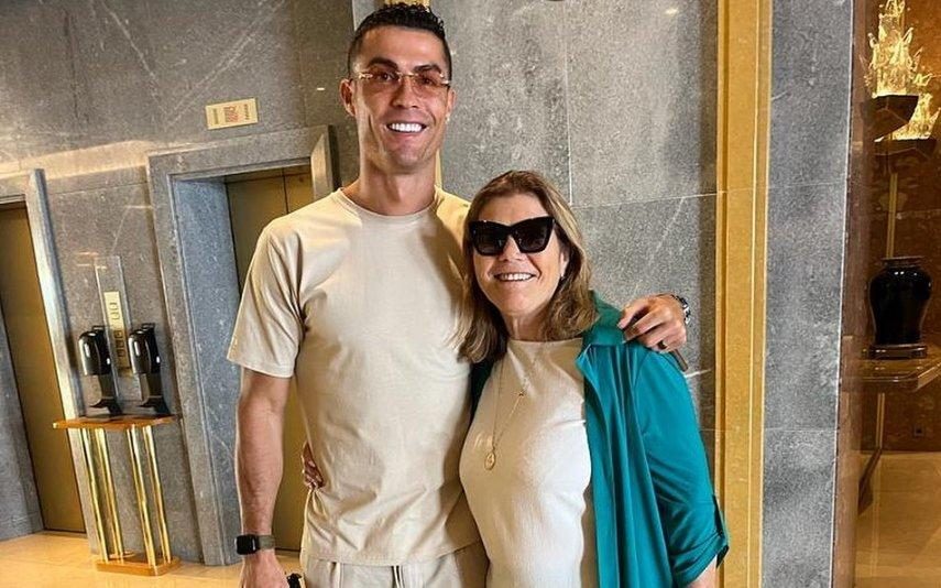 Dolores Aveiro Finalmente reunida com Cristiano Ronaldo: 