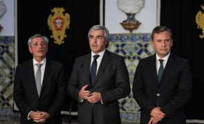 CDS-PP quer eleições na Madeira em 24 de setembro e diz-se 