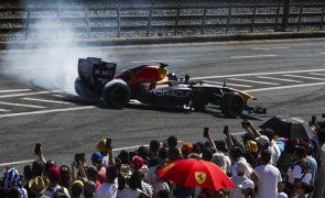 'Showrun' da Red Bull levou cerca de 100 mil pessoas à zona de Belém