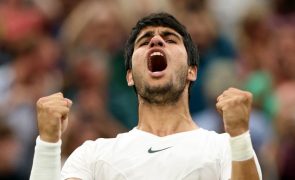 Alcaraz, líder do ranking mundial, pela primeira vez nos 'quartos de 'Wimbledon: