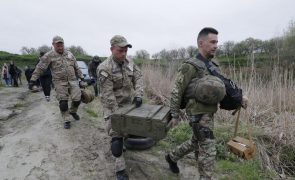 UE já entregou quase 224 mil munições de artilharia às forças ucranianas
