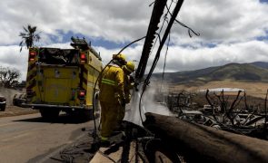 Sobe para 89 o número de mortos nos incêndios no Havai