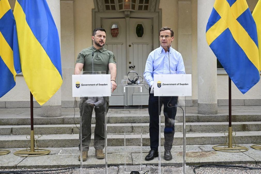 Zelensky agradece ao rei da Suécia ajuda à Ucrânia