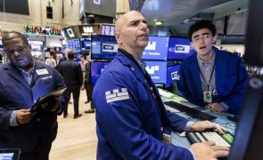 Wall Street segue em alta à espera de indicadores importantes