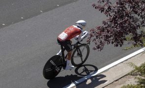 Vuelta: Jesús Herrada vence 11.ª etapa e Kuss mantém liderança