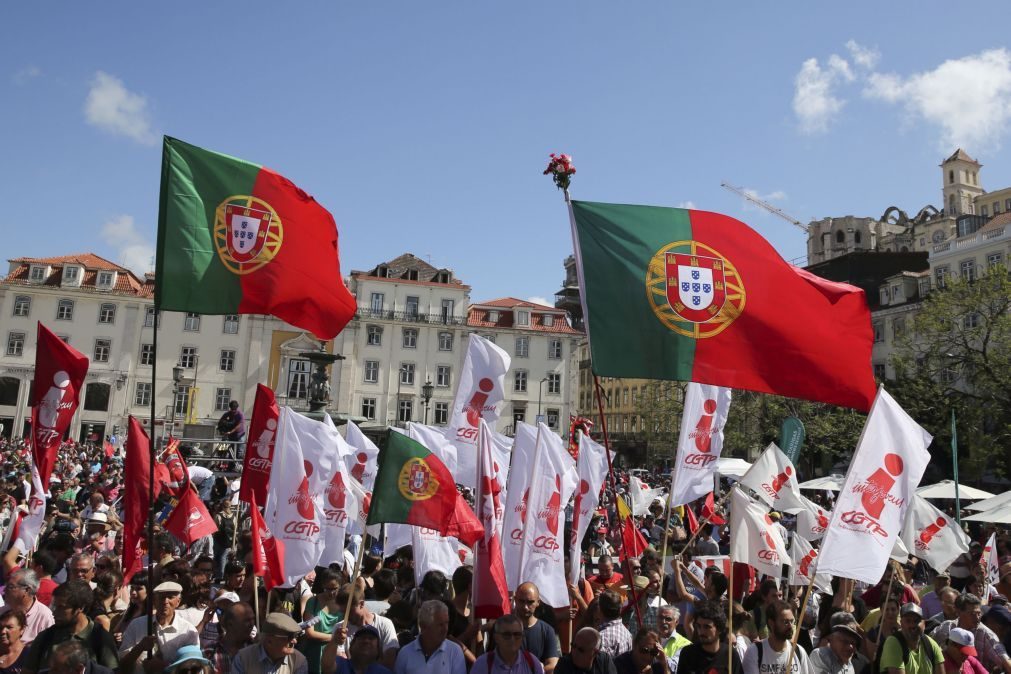 Milhares na manifestação da CGTP pela valorização do trabalho e das pessoas