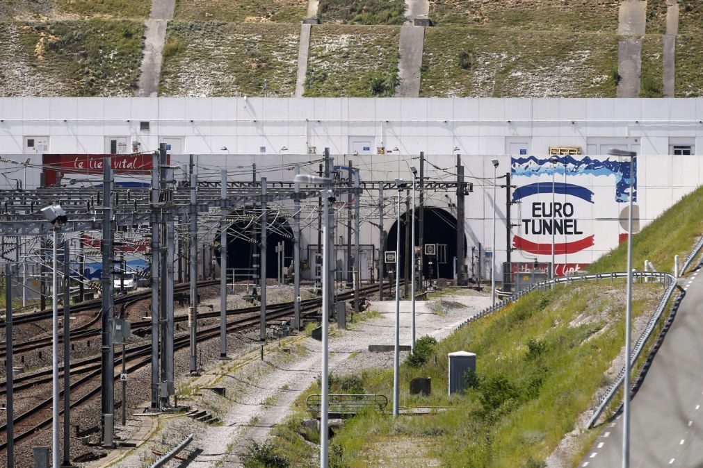 Eurotúnel, que liga França a Inglaterra, muda de nome