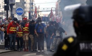 Manifestações em várias cidades francesas colocam autoridades em alerta