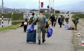 Mais de 1.500 refugiados de Nagorno-Karabakh chegaram à Arménia