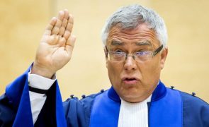 Rússia emite mandado de busca contra presidente do TPI