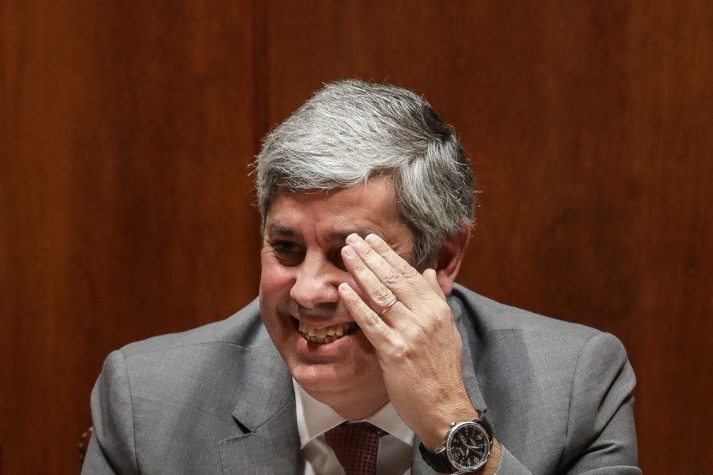 Centeno admite que versão final do OE2018 é melhor do que a entregue pelo Governo