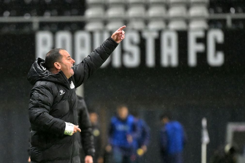 Petit pede demissão do comando técnico do Boavista