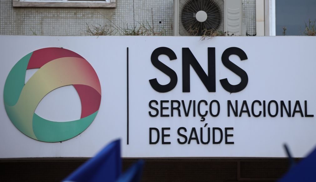 Conselho das Comunidades contra processo que altera atendimento de emigrantes no SNS