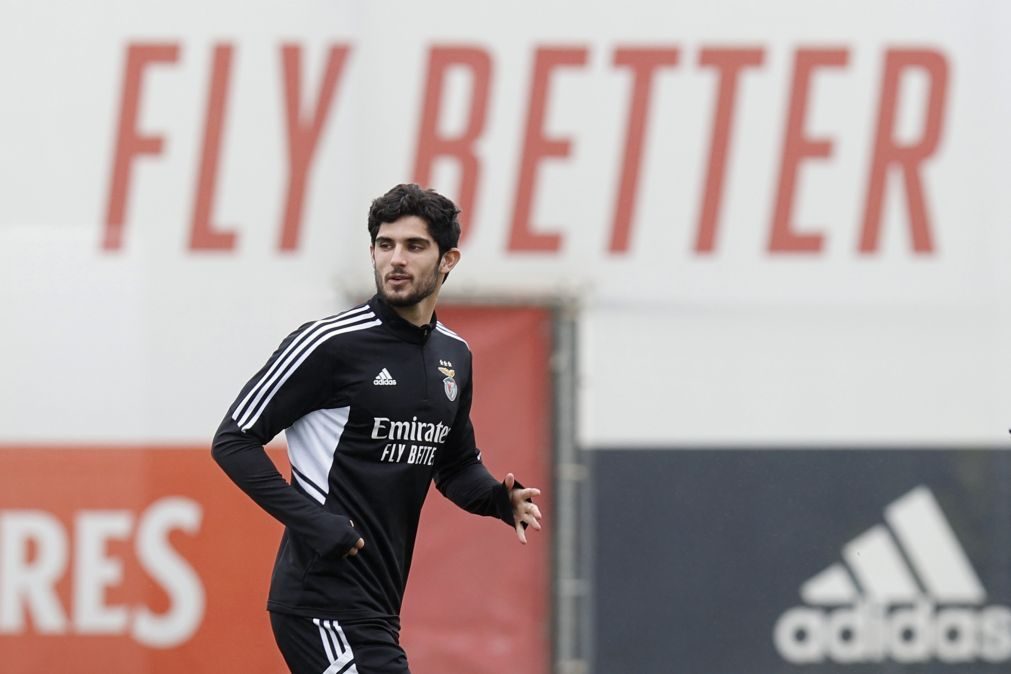 Futebolista Gonçalo Guedes deixa o Benfica e é emprestado ao Villarreal