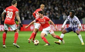 Benfica defronta Rangers  nos oitavos de final da Liga Europa